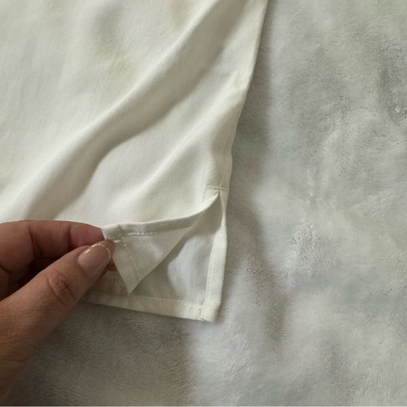 NWT J.Jill Back Button Up Cream Blouse Size Petite Medium - Picture 6 of 9